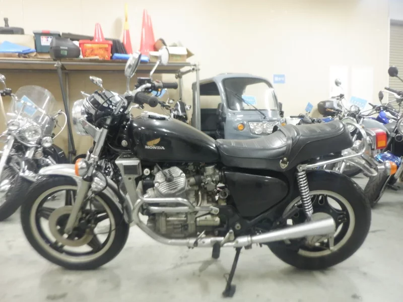 Honda GL400