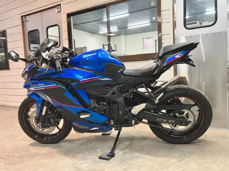 Kawasaki NINJA ZX-4R SE