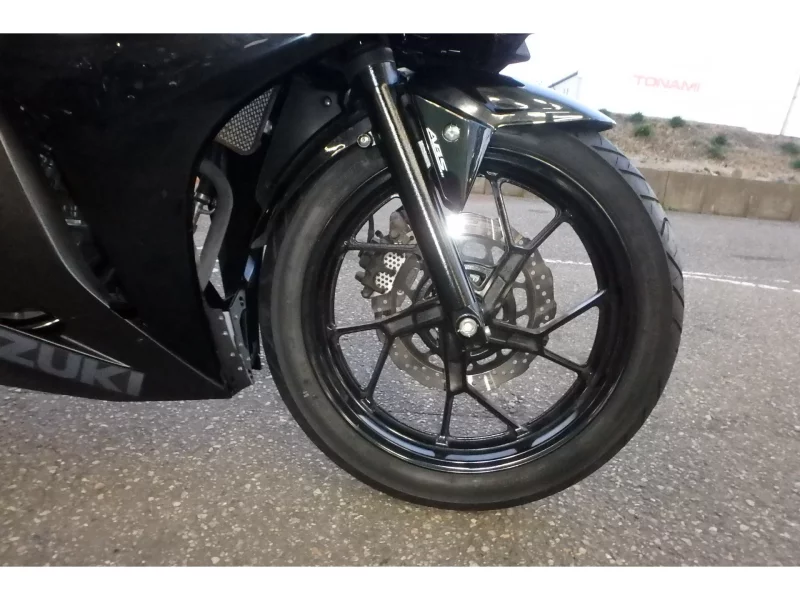 Suzuki GSX250R