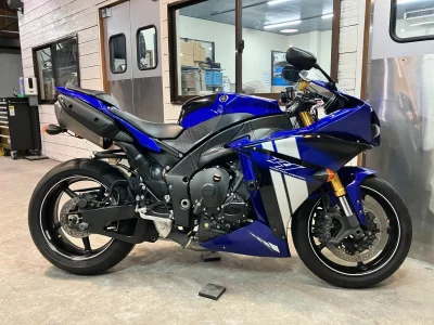 Yamaha YZF-R1