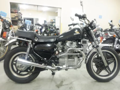 Honda GL400