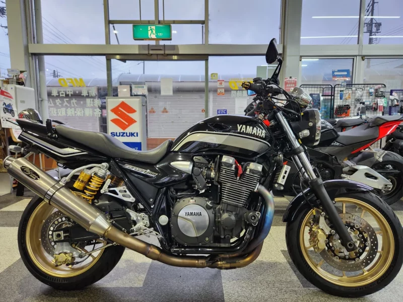 Yamaha XJR1300