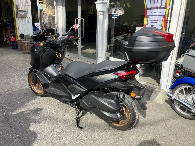 Yamaha XMAX