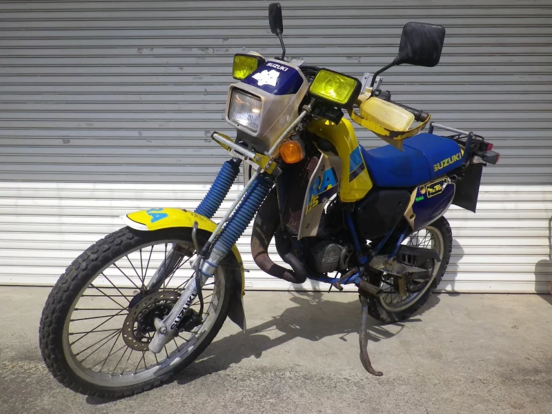 Suzuki RA125