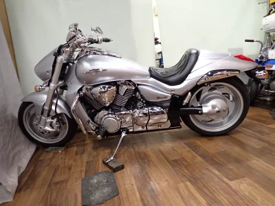 Suzuki BOULEVARDM109R