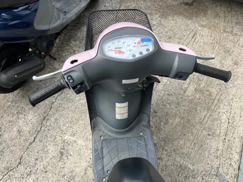 Suzuki LET S4