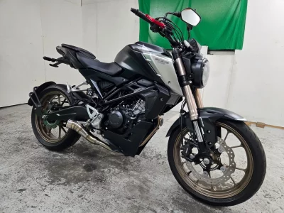 Honda CB125R