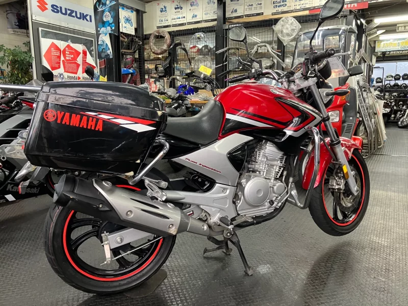 Yamaha YBR250