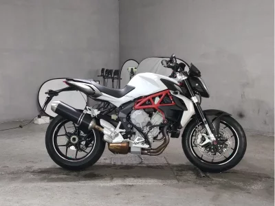 MV Agusta MV AGUSTA BRUTALE 800