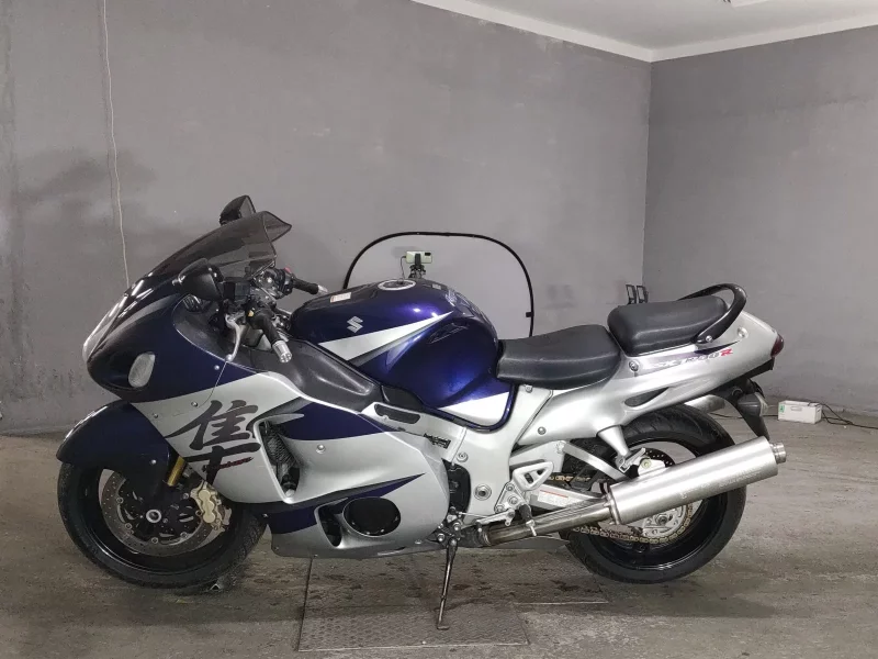 Suzuki GSX1300R HAYABUSA