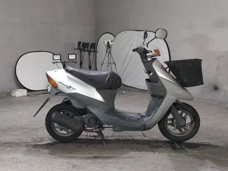 Suzuki LET S2