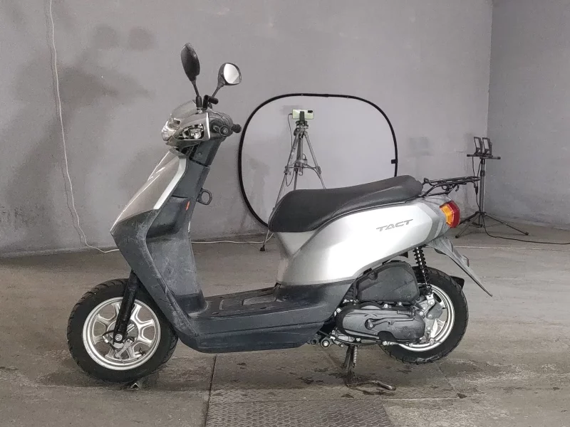 Honda TACT BASIC