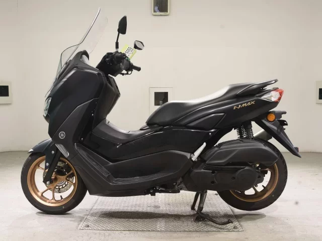 Yamaha NMAX-2