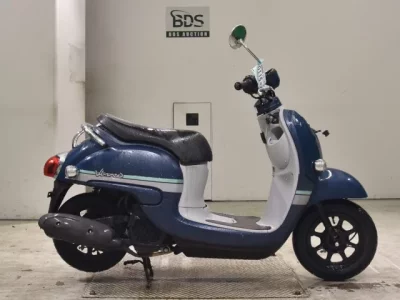 Yamaha VINO-4