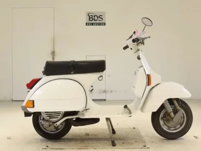 Vespa VESPA P200E