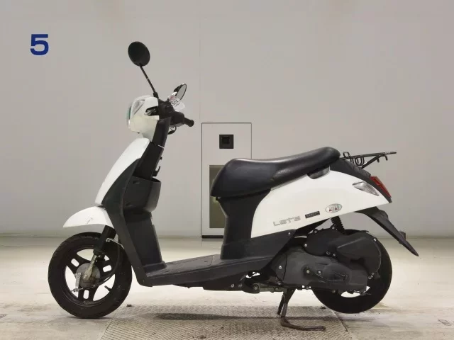 Suzuki LET S