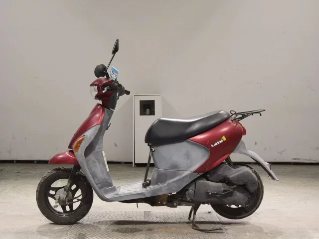 Suzuki LET S4
