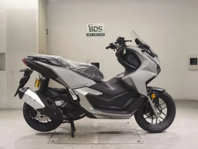 Honda ADV160