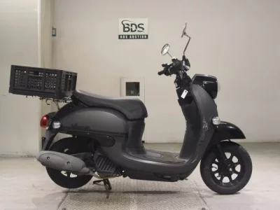 Yamaha VINO-4