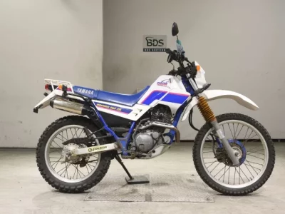 Yamaha SEROW 225-2