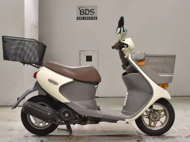 Suzuki LET S4