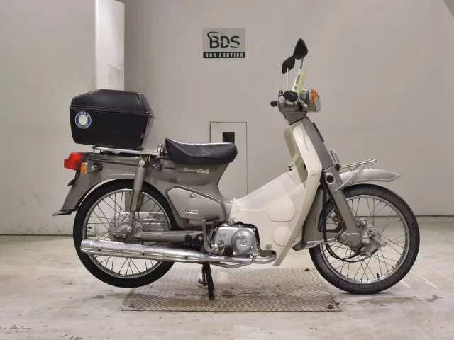 Honda C50-E