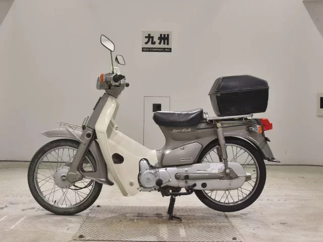 Honda C50-E