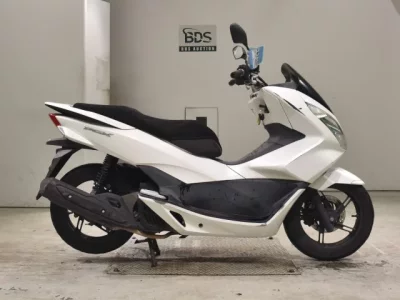 Honda PCX125-2