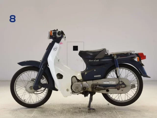 Honda C50-E