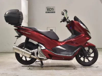 Honda PCX150-3