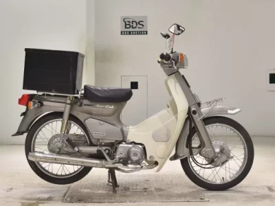 Honda C90