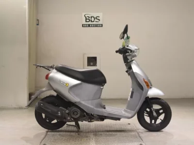 Suzuki LET S4