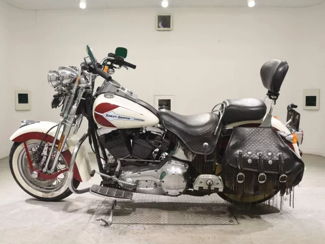 Harley-Davidson HARLEY FLSTS1450