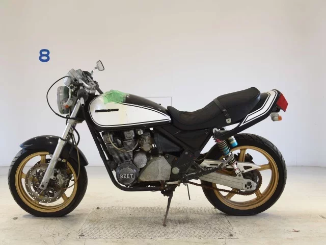Kawasaki ZEPHYR400-2 SHO LOUIS NOT EQUIPPED
