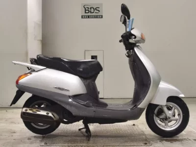 Honda LEAD 100