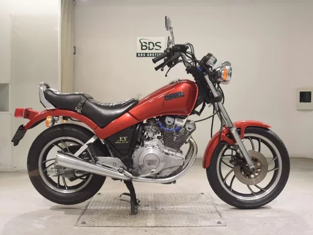 Yamaha XS400