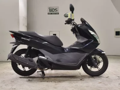Honda PCX125-2