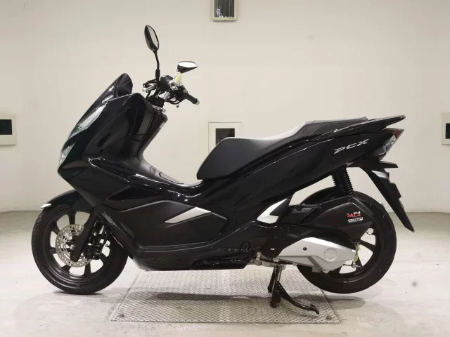 Honda PCX125-3