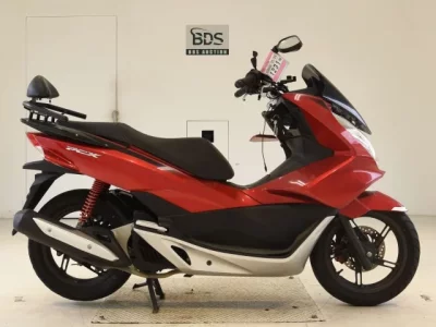 Honda PCX125-2