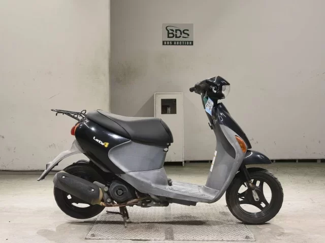 Suzuki LET S4