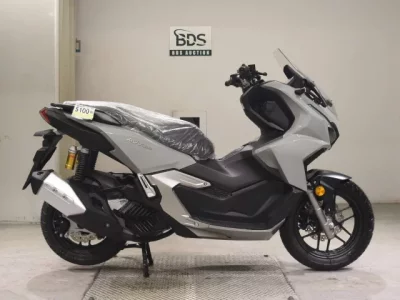 Honda ADV160