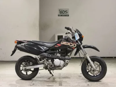 Honda XR100 MOTARD