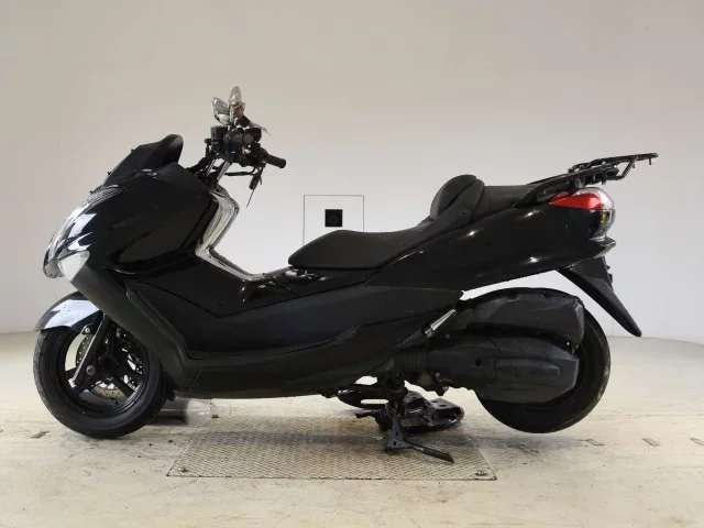 Yamaha MAJESTY 250-4