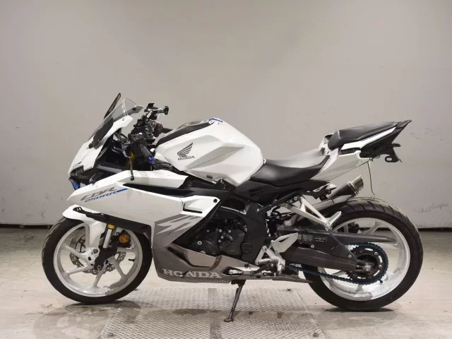 Honda CBR250RR-2A