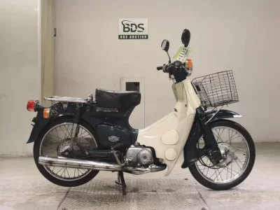 Honda C90