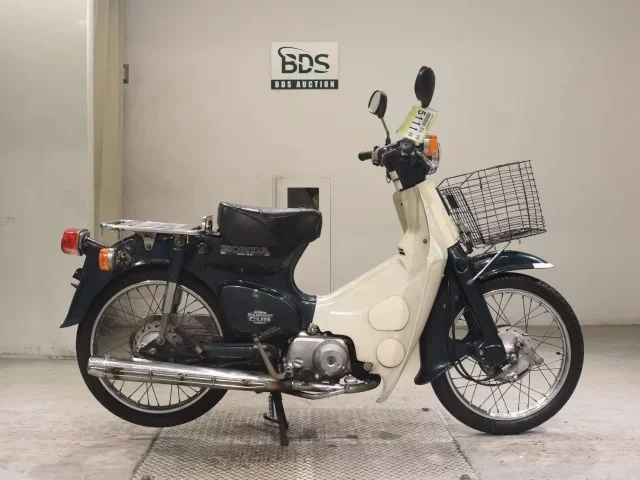 Honda C90