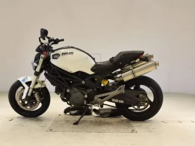 Ducati DUCATI MONSTER 696