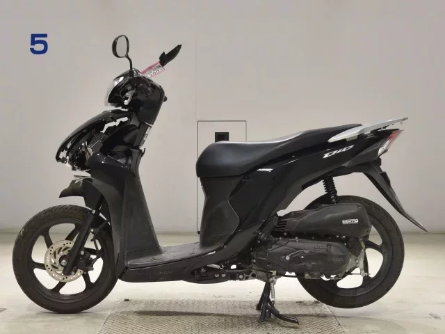 Honda DIO110-2