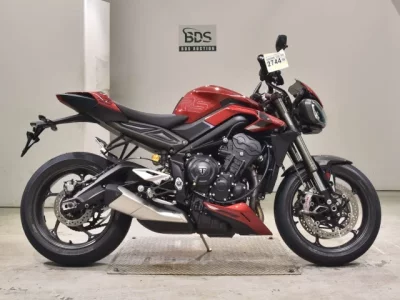 Triumph TRIUMPH STREET TRIPLE RS