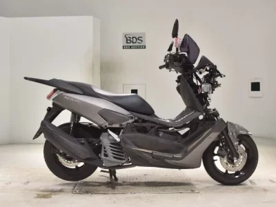 Yamaha NMAX